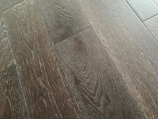 European Oak Engineered Wood Flooring Close-up, showcasing natural grain patterns