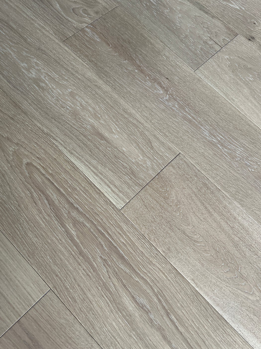 sand colored European Oak Engineered Wood Flooring, showcasing rich wood grain and warm tones